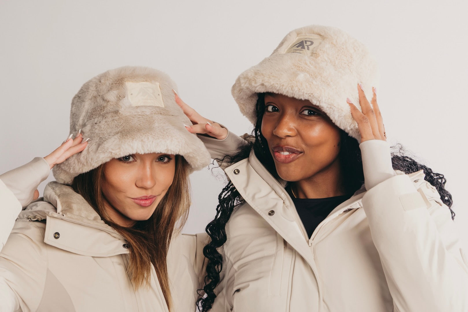 Faux Fur Reversible Bucket Hat - Neutral Colour Block